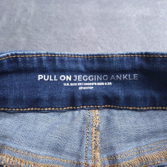 Chicos Pull-On Jegging Ankle Jeans 6 (0.5) Embroidered Beaded Cuffs Blue Stretch - Picture 7 of 8